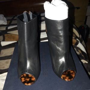 Sergio Rossi new with box and sleeping bag